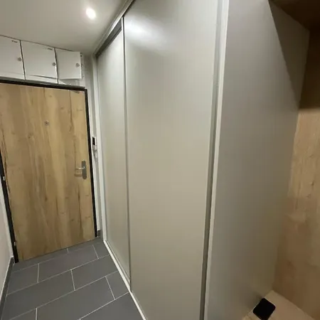 Utulny Jednopokojovy V Alpskem Stylu Na Klinovci Apartment *